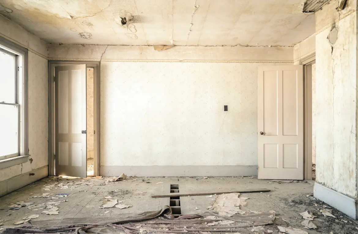 Waste disposal crew managing a cleanout project in Derby